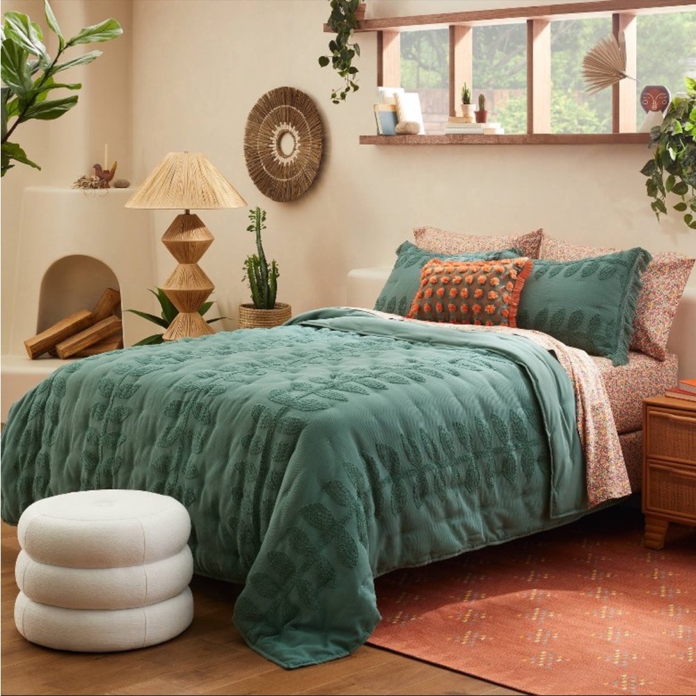 (2) Opalhouse Vintage Chenille Sunset & Vine Quilt Standard Sham Light Teal NWT - Picture 2 of 3